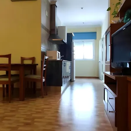 Apartamento Nazareno 1 - Solo Familias Y Parejas En Conil De La Frontera, Cerca De La Playa - Es-180-170